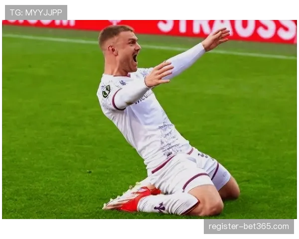 霍姆格伦内,线强攻,抢断后自投,皇冠体育app下载,皇冠体育官网,澳门皇冠体育,bet皇冠体育在线